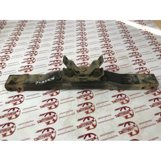 Балка МКПП Kia Sorento 2002-2009 623403E000
